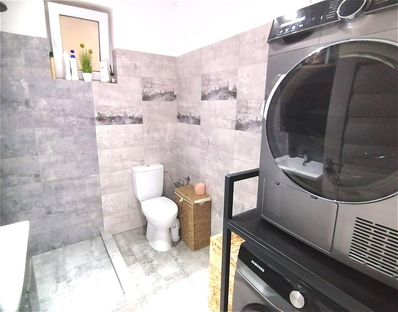 Dobroesti Vanzare vila 3 camere, complet mobilata & utilata, la cheie,